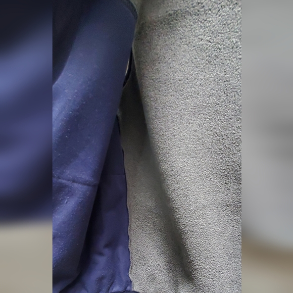 Patagonia Charcoal and Navy Synchilla Fleece Vest - Picture 3 of 5